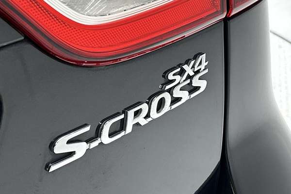 2013 Suzuki SX4 Crossover S GYA