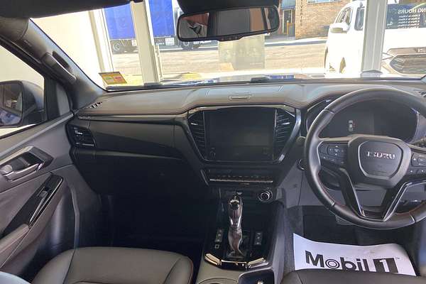 2024 Isuzu D-MAX X-TERRAIN 4X4