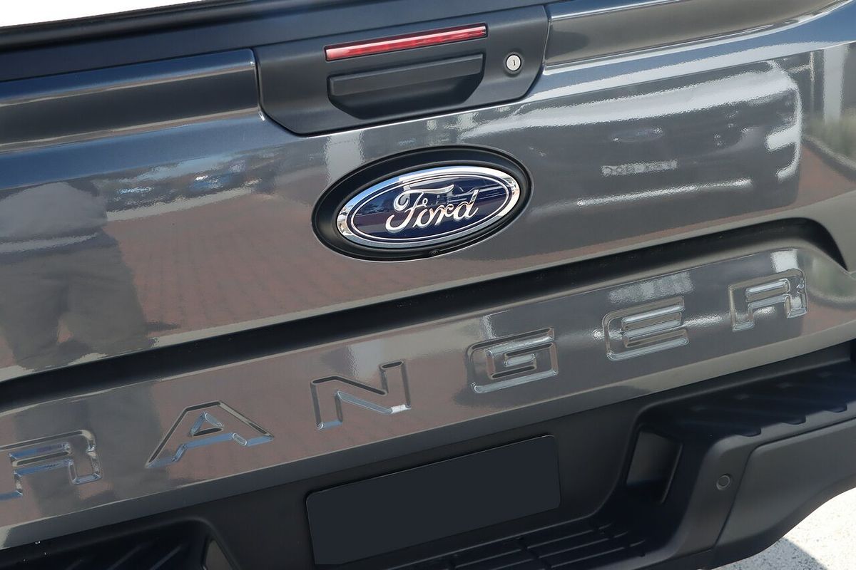 2024 Ford Ranger Black Edition 4X4 2.0L