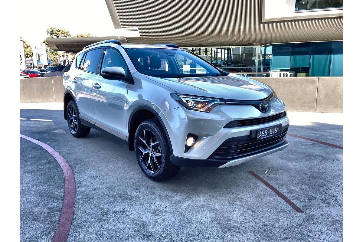2017 Toyota RAV4 GXL ZSA42R