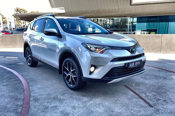 2017 Toyota RAV4 GXL ZSA42R