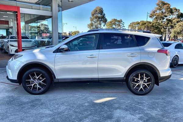 2017 Toyota RAV4 GXL ZSA42R