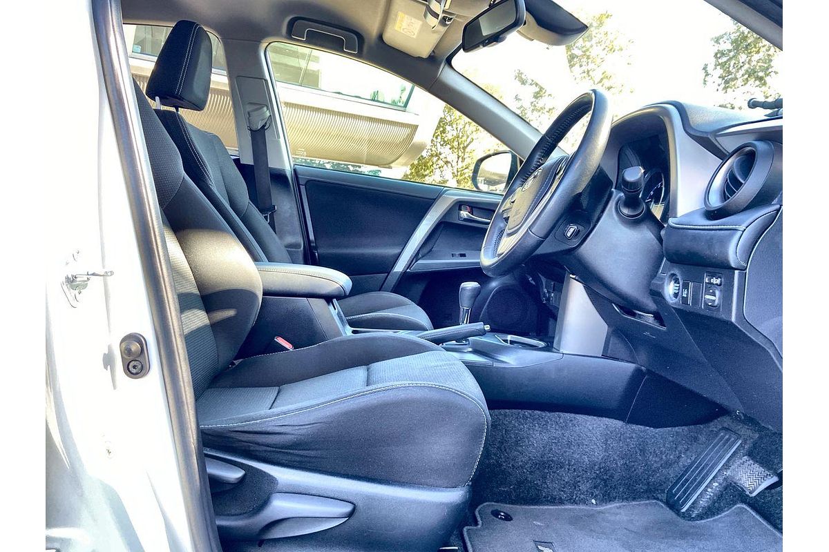2017 Toyota RAV4 GXL ZSA42R