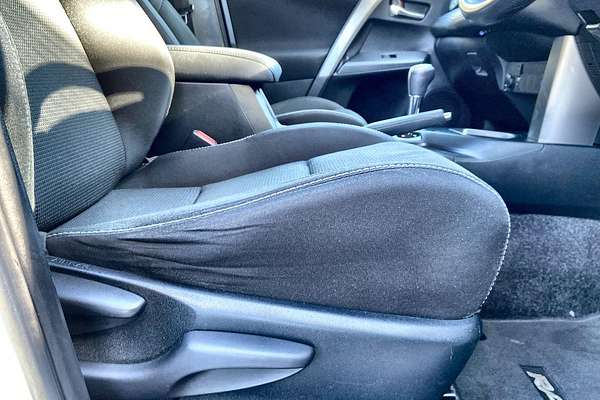 2017 Toyota RAV4 GXL ZSA42R