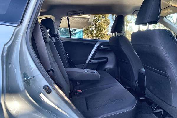 2017 Toyota RAV4 GXL ZSA42R