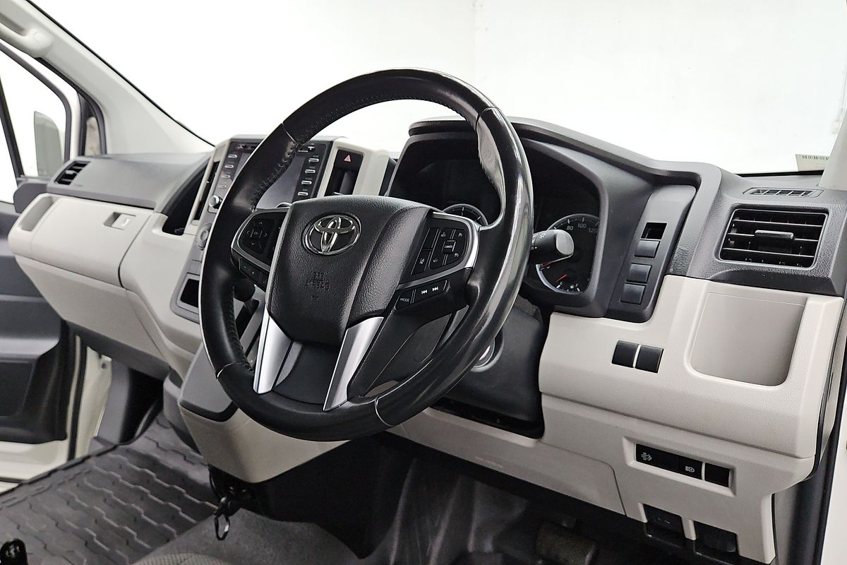 2019 Toyota Hiace GDH300R LWB