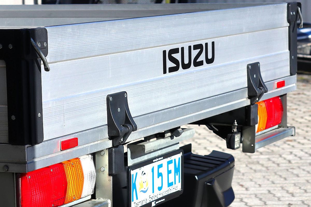 2022 Isuzu D-MAX SX High Ride Rear Wheel Drive