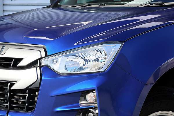 2022 Isuzu D-MAX SX High Ride Rear Wheel Drive