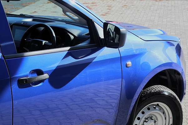 2022 Isuzu D-MAX SX High Ride Rear Wheel Drive