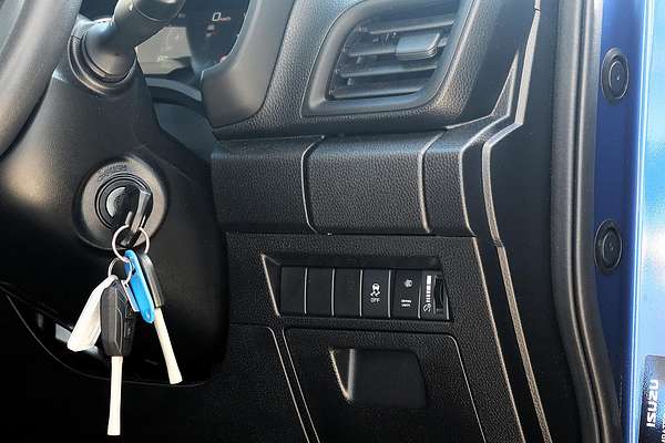 2022 Isuzu D-MAX SX High Ride Rear Wheel Drive
