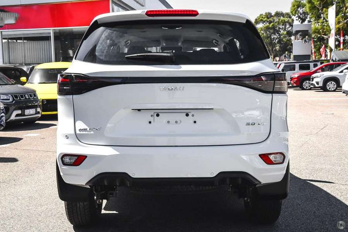 2025 Isuzu MU-X LS-M