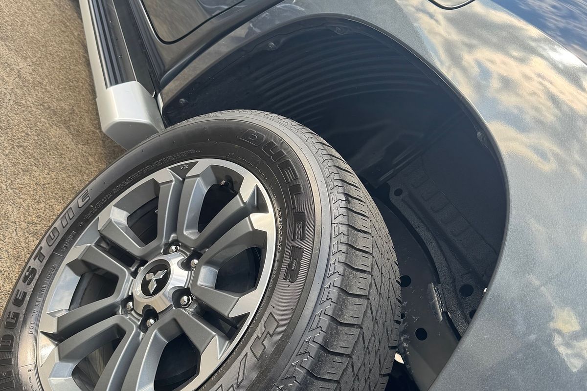 2022 Mitsubishi Triton GLS MR 4X4