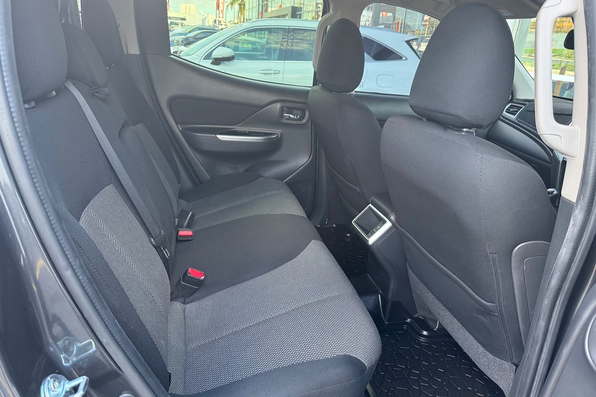 2022 Mitsubishi Triton GLS MR 4X4