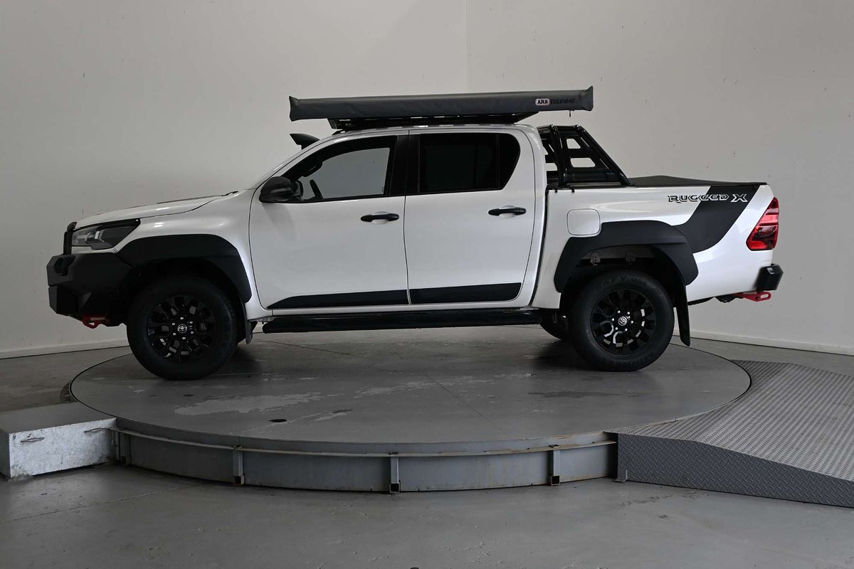 2021 Toyota Hilux RUGGED X (4x4) GUN126R FACELIFT 4X4