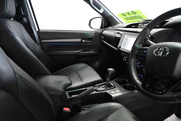 2021 Toyota Hilux RUGGED X (4x4) GUN126R FACELIFT 4X4