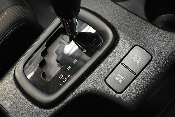 2019 Toyota Hilux SR (4x4) GUN126R MY19 4X4
