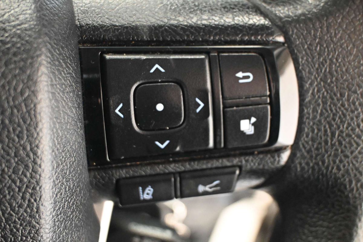 2019 Toyota Hilux SR (4x4) GUN126R MY19 4X4