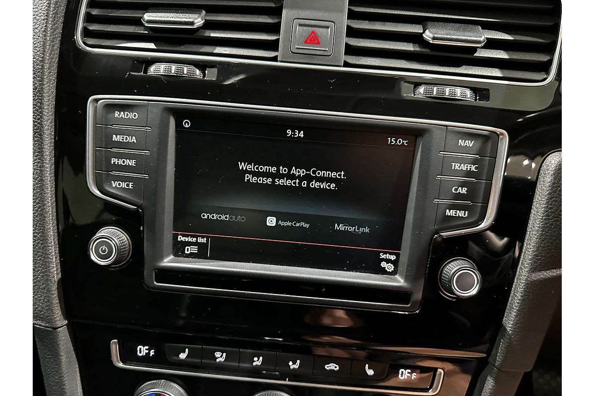 2016 Volkswagen Golf 110TDI Highline 7