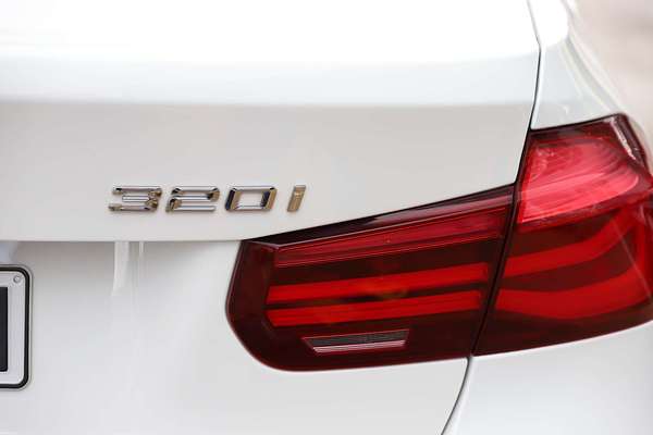 2018 BMW 3 Series 320i M Sport F30 LCI