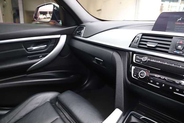 2018 BMW 3 Series 320i M Sport F30 LCI