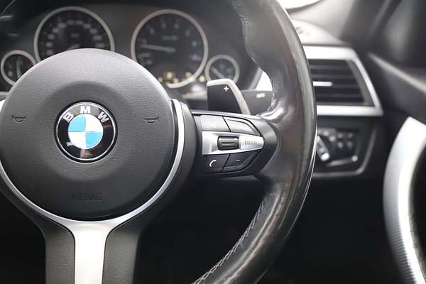 2018 BMW 3 Series 320i M Sport F30 LCI