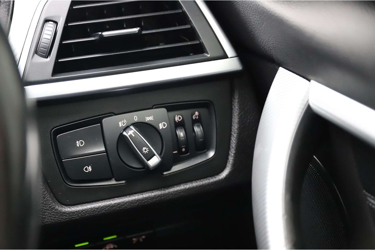 2018 BMW 3 Series 320i M Sport F30 LCI