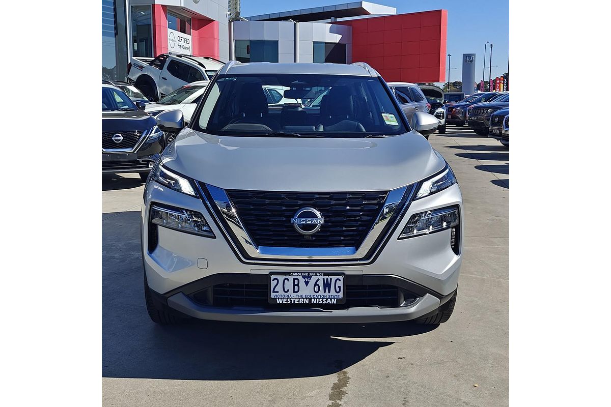 2024 Nissan X-TRAIL ST T33