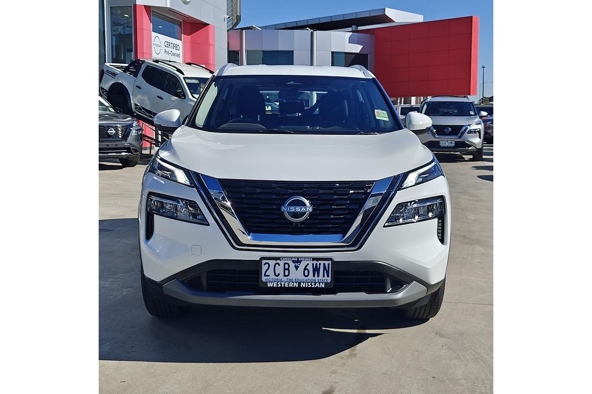 2025 Nissan X-TRAIL ST T33