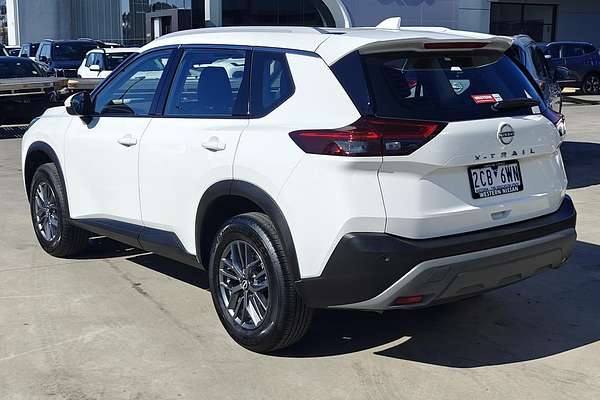 2025 Nissan X-TRAIL ST T33