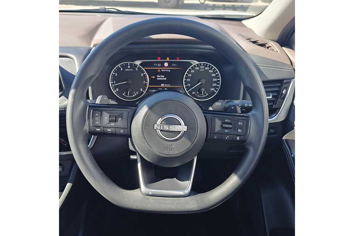 2025 Nissan X-TRAIL ST T33