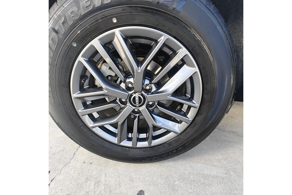 2024 Nissan X-TRAIL ST T33