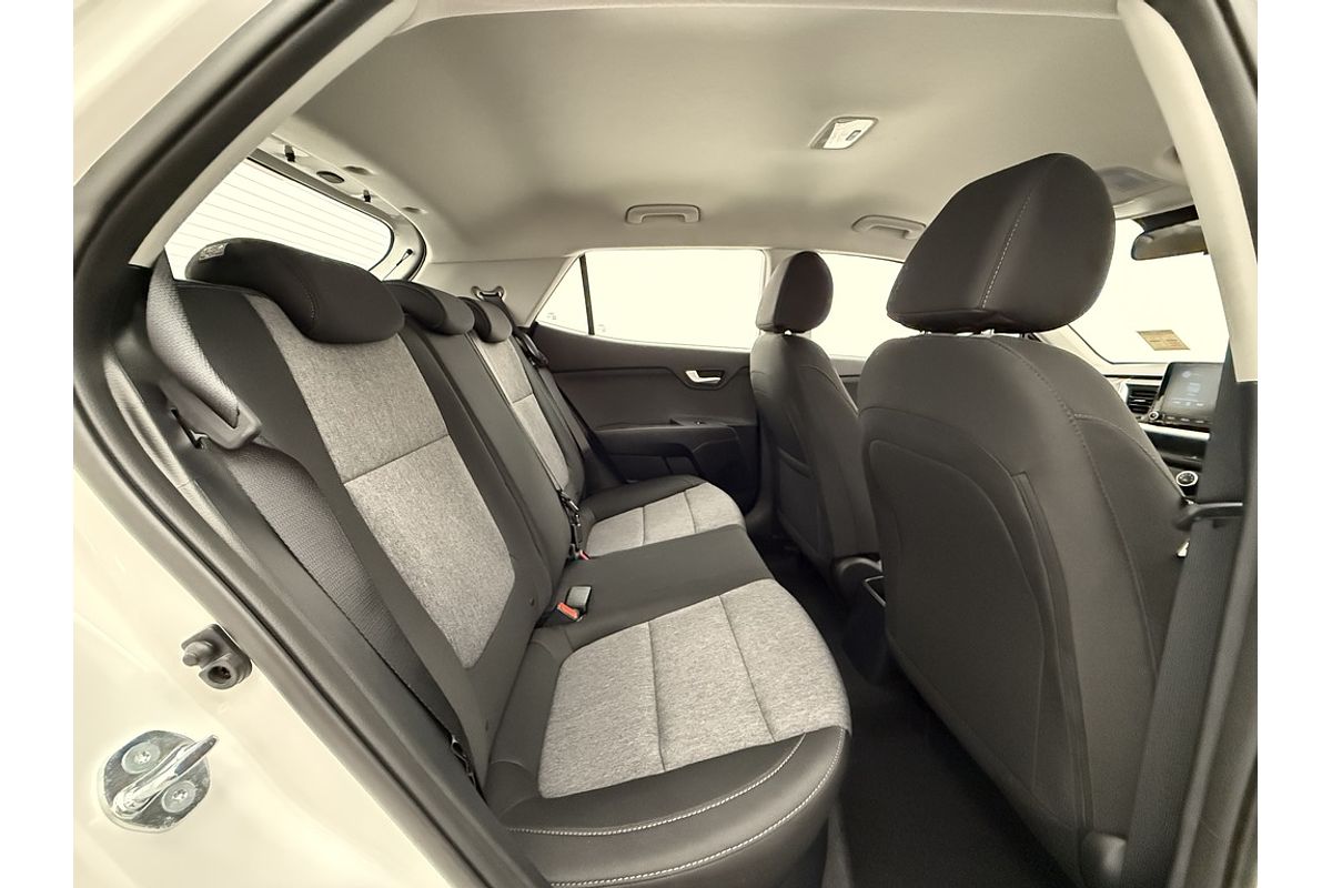 2024 Kia Stonic S YB