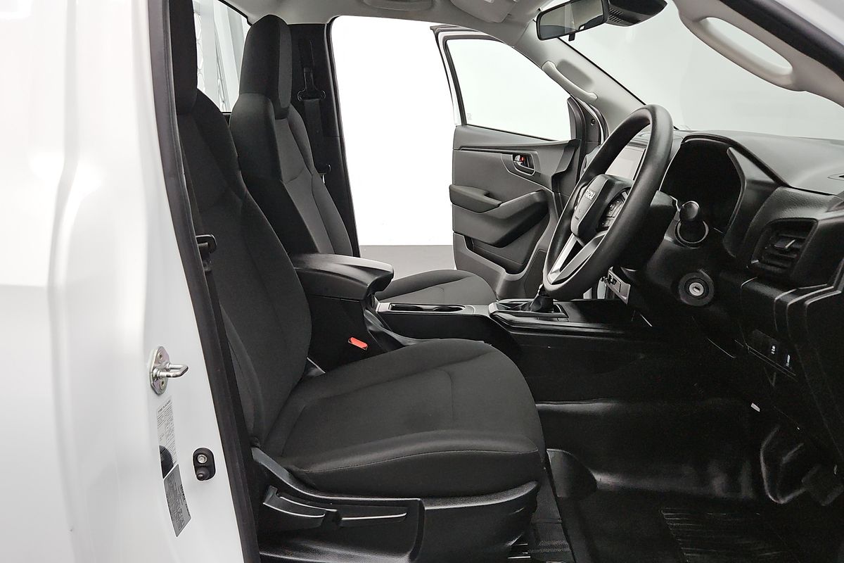 2023 Isuzu D-MAX SX High Ride Rear Wheel Drive