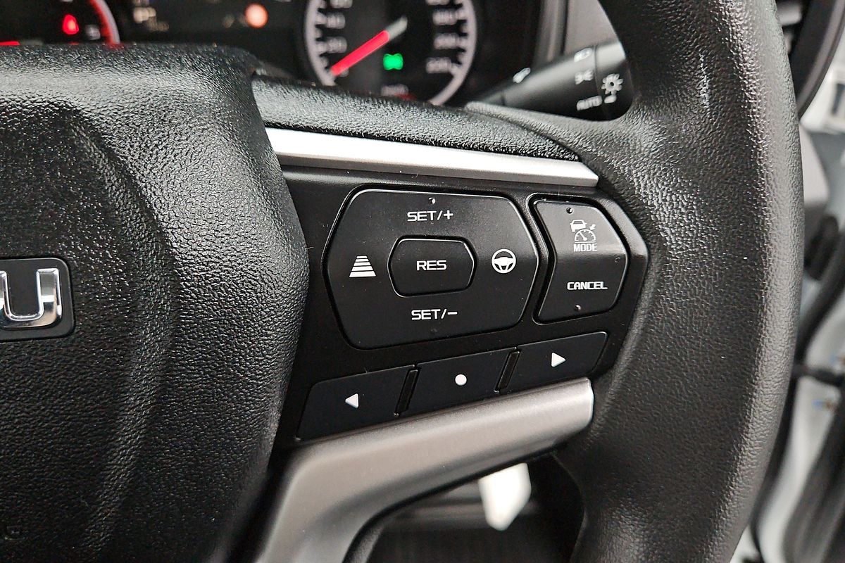 2023 Isuzu D-MAX SX High Ride Rear Wheel Drive