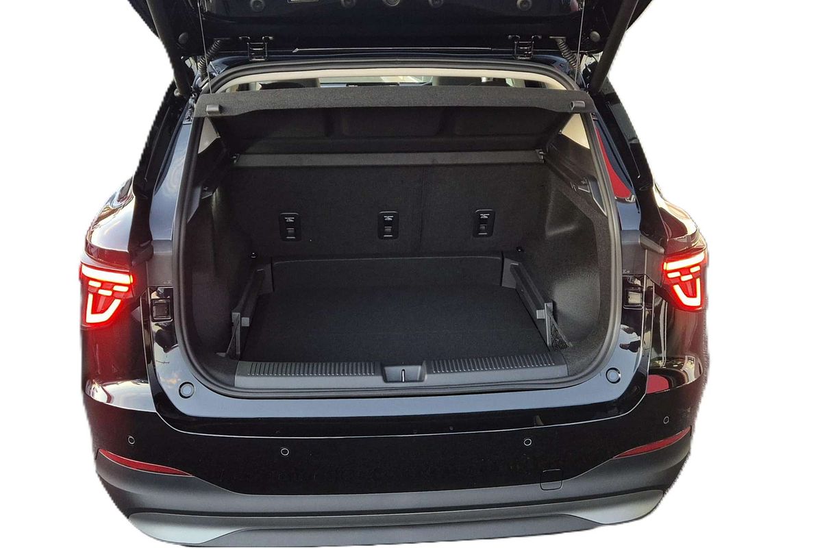 2025 MG MGS5 EV Essence 62 ZS3EM