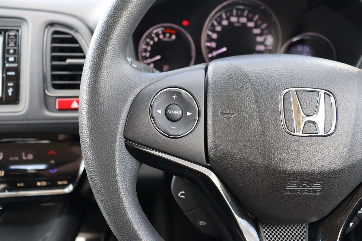 2017 Honda HR-V VTi-L