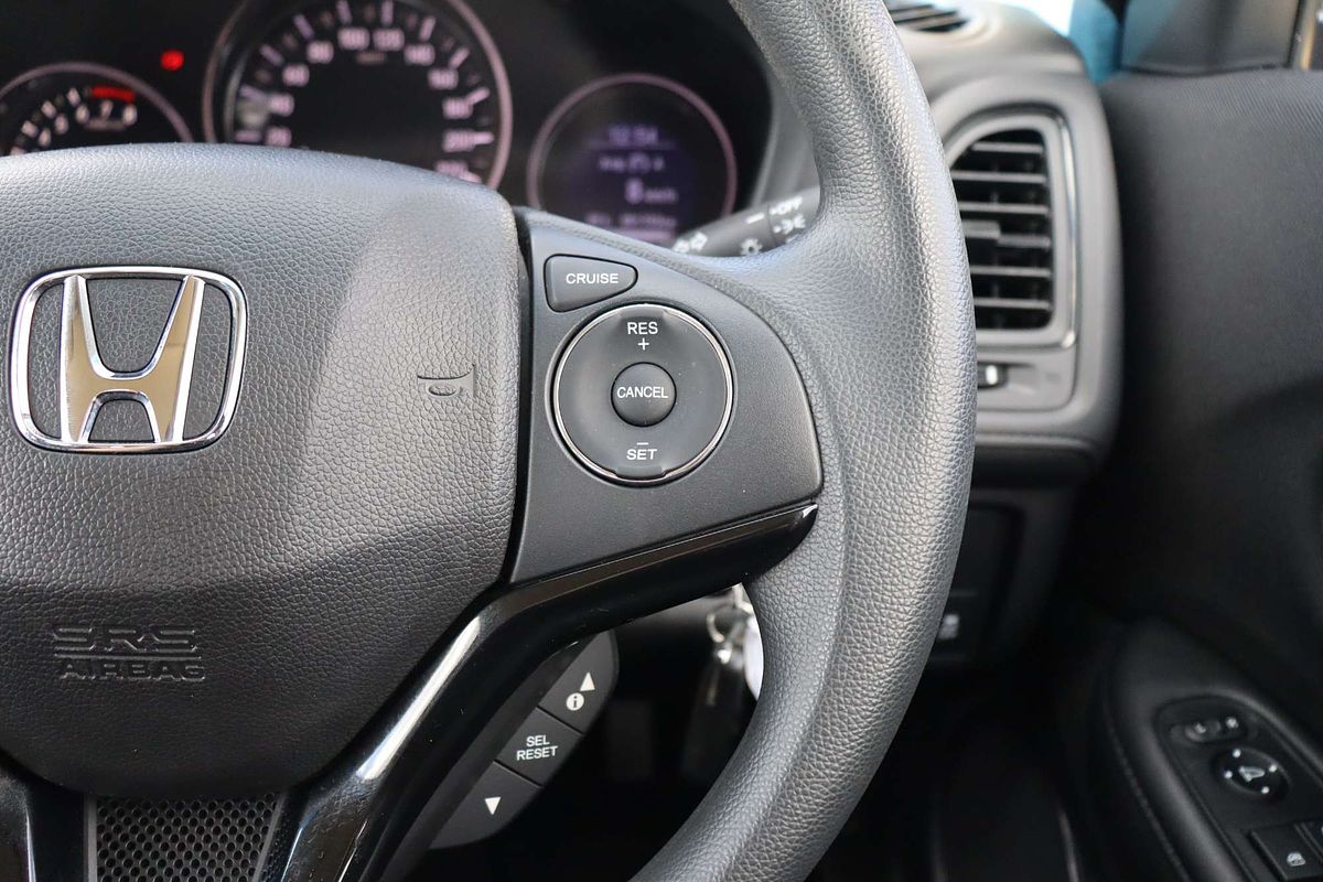 2017 Honda HR-V VTi-L
