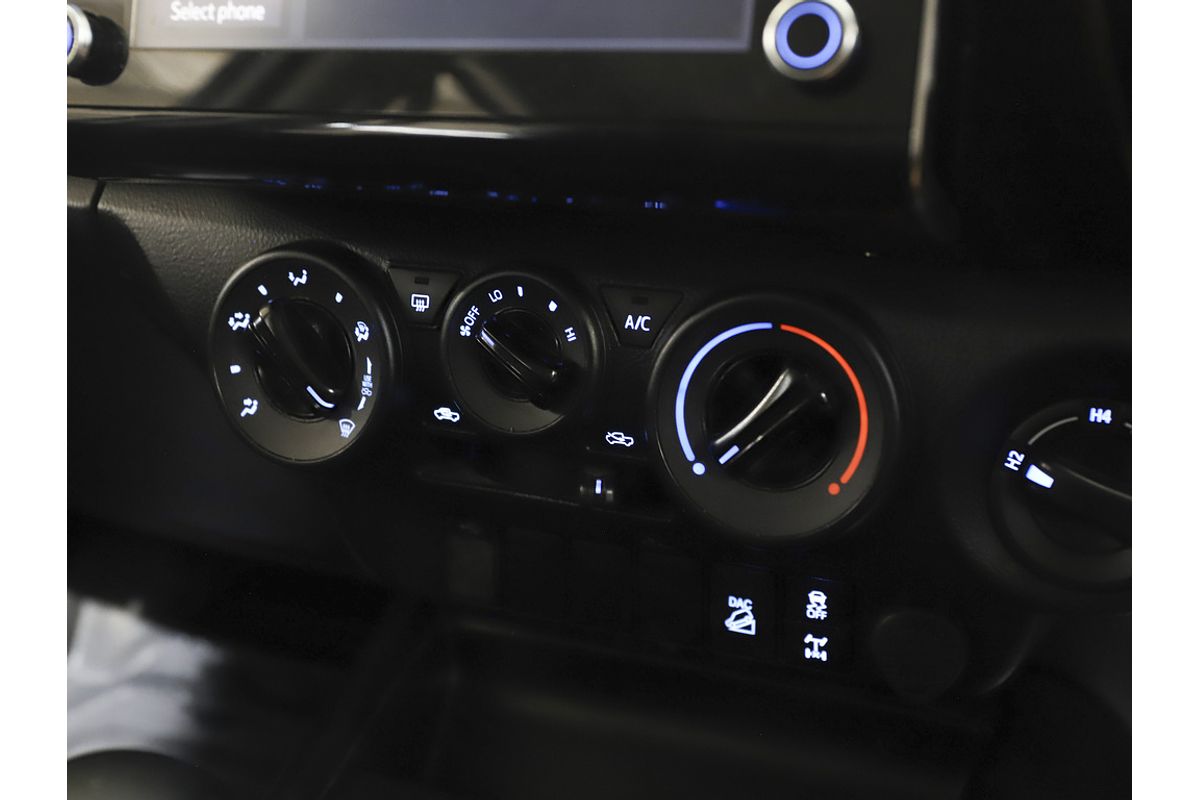 2021 Toyota Hilux SR GUN126R 4X4