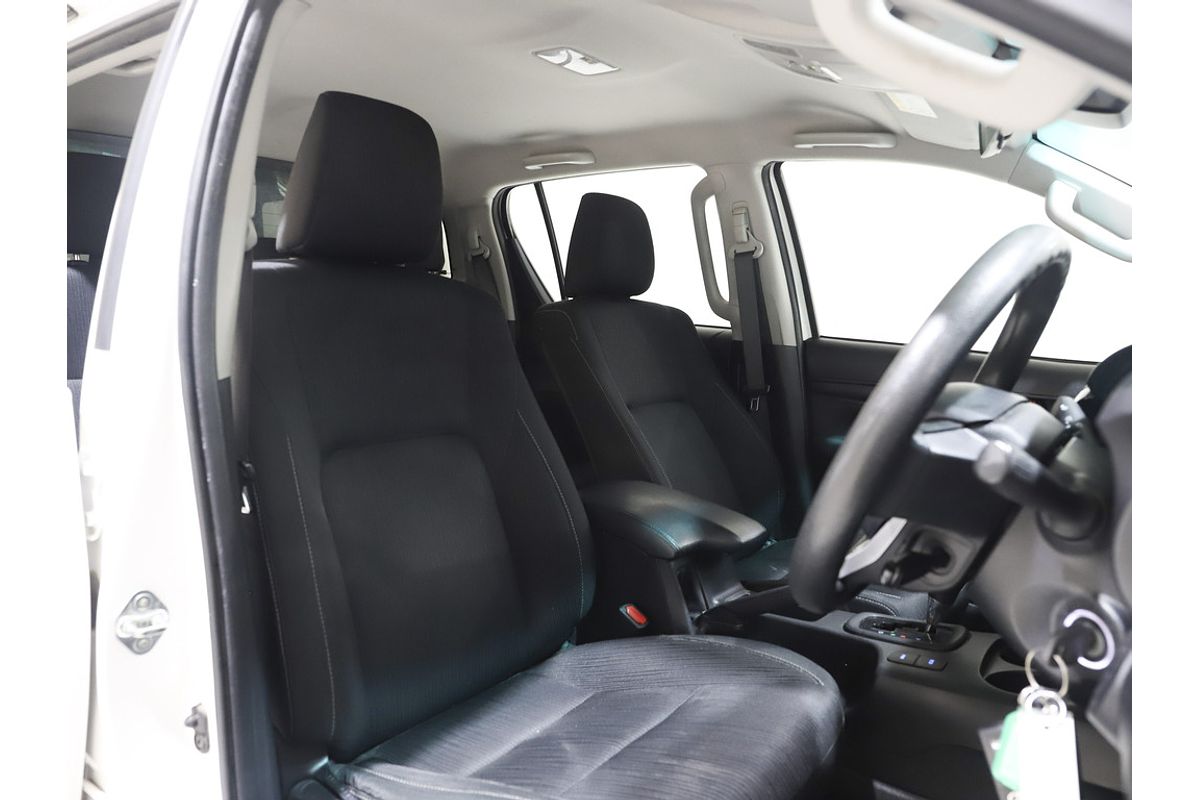 2021 Toyota Hilux SR GUN126R 4X4