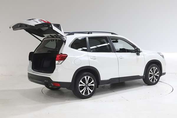 2021 Subaru Forester 2.5i Premium S5