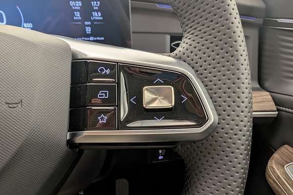 2025 MG QS Excite IS31