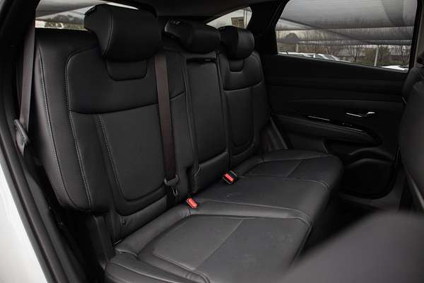 2025 Hyundai Tucson Premium NX4.V3