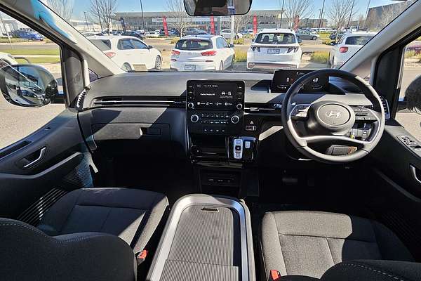 2025 Hyundai STARIA US4.V3