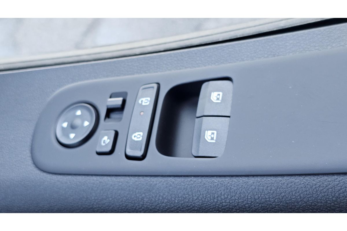 2025 Hyundai STARIA US4.V3