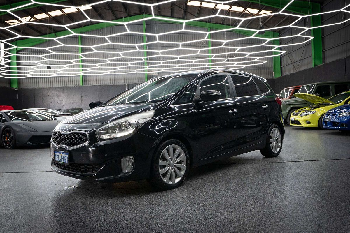 2013 Kia Rondo SLi RP