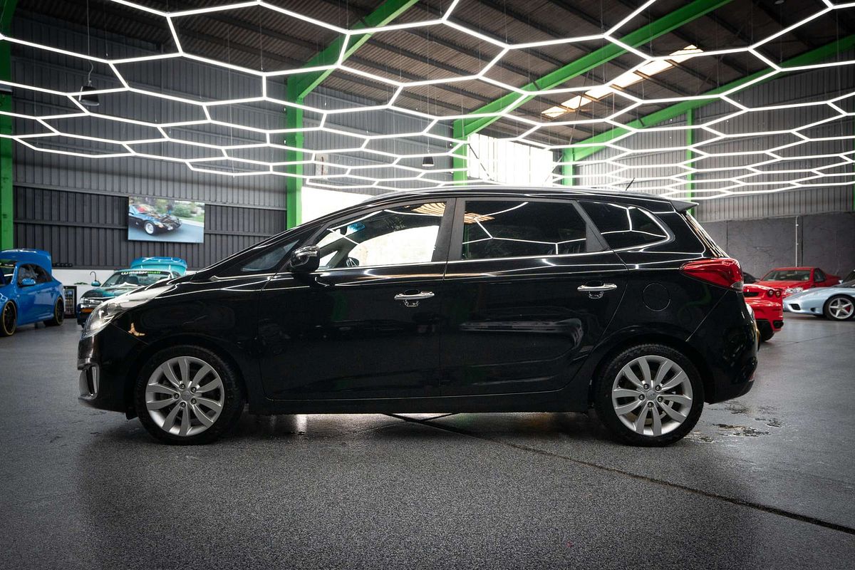 2013 Kia Rondo SLi RP
