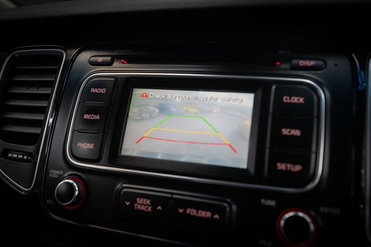 2013 Kia Rondo SLi RP