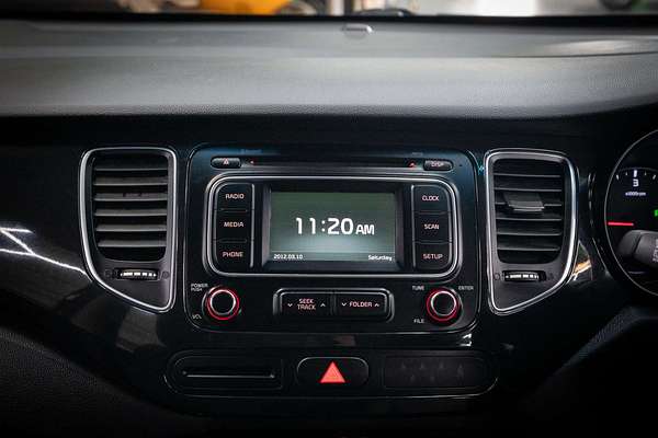 2013 Kia Rondo SLi RP