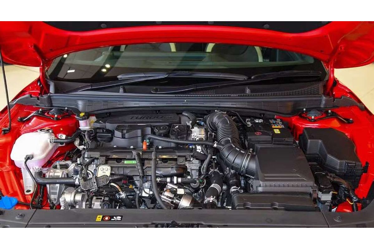 2025 Kia K4 GT-Line CL4m