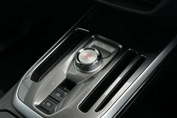 2025 GWM Haval Jolion Lux Hybrid A02